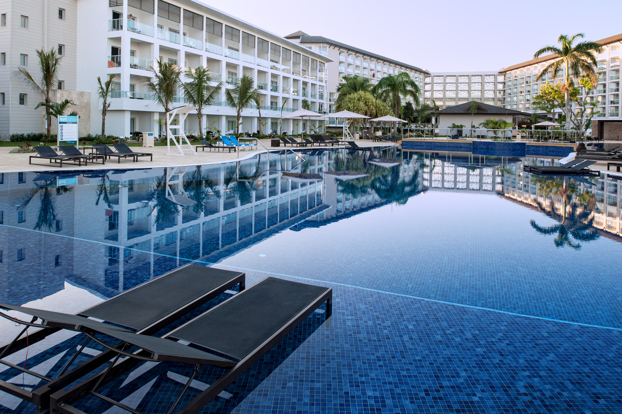 resort picture